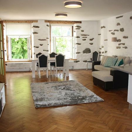 Old Town Niguliste Residence Tallinn Bagian luar foto